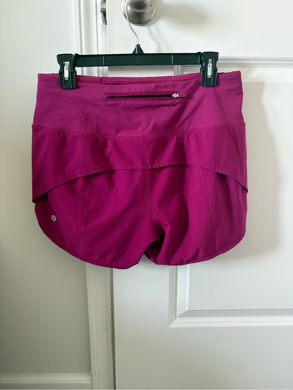 lululemon Speed Up Mid-Rise Short in Magenta Purple 4” Size 8 - Picture 9 of 10